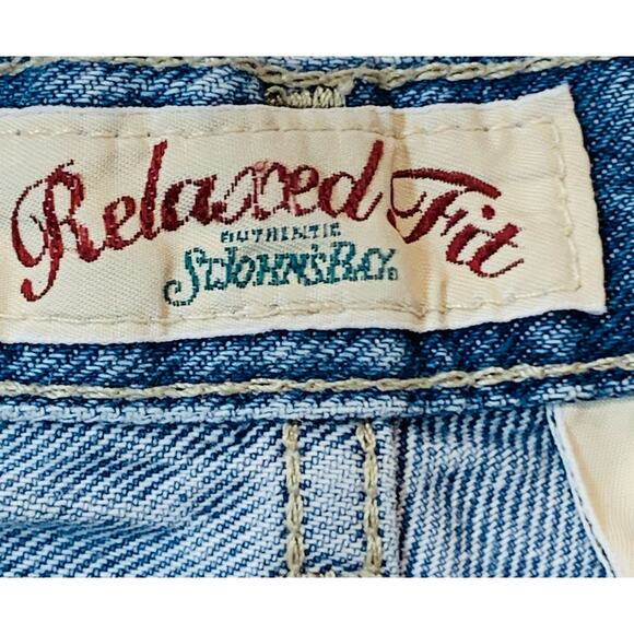 St Johns Bay Womens Jeans 12P Petite Light Wash Relaxed Fit Straight Leg Mom - Picture 6 of 10